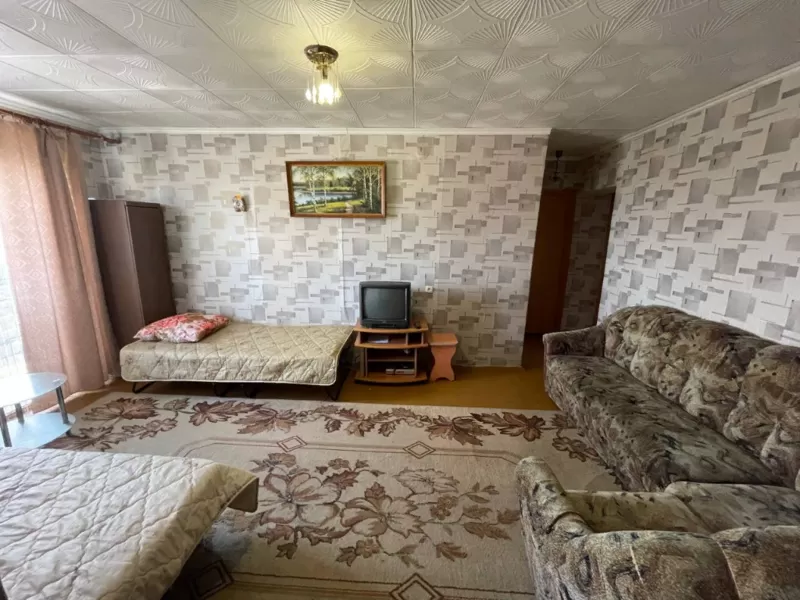 Жилье посуточно в Миоры Коммунистическая 48 5